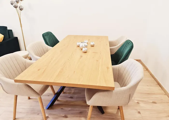 Liszt Apartment With Balcony And Garage Available -Symphony 1